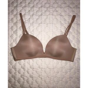 Victoria’s Secret Seamless Bra